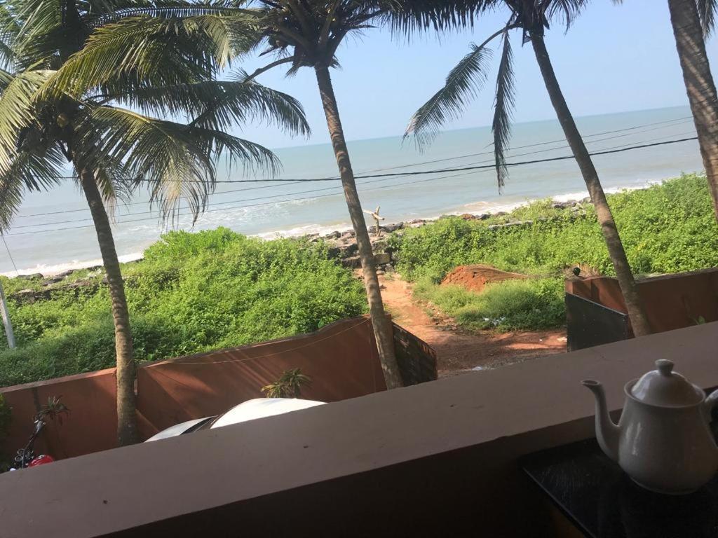 Kizhunna Rock Beach House Kannur Eksteriør bilde