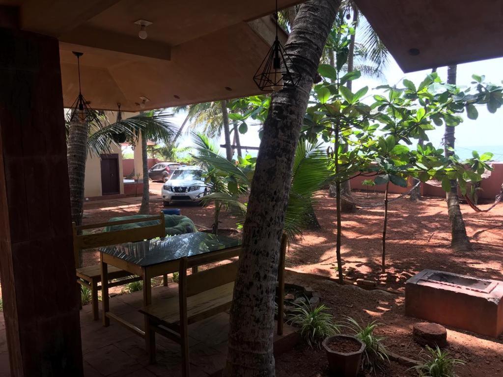Kizhunna Rock Beach House Kannur Eksteriør bilde