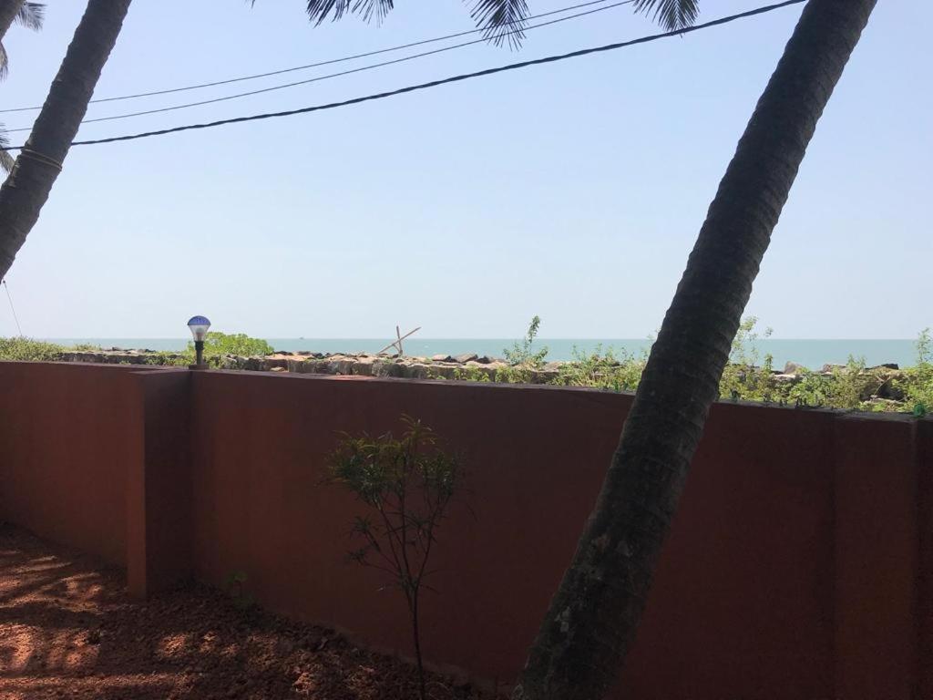 Kizhunna Rock Beach House Kannur Eksteriør bilde