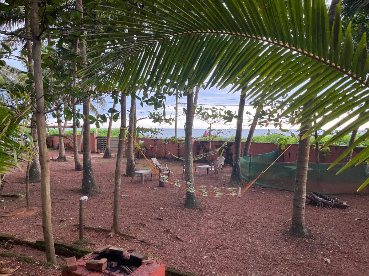 Kizhunna Rock Beach House Kannur Eksteriør bilde